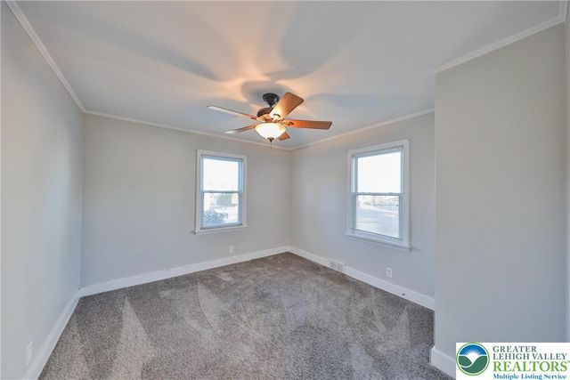 2901 Jewel Street, Palmer Twp, PA 18045