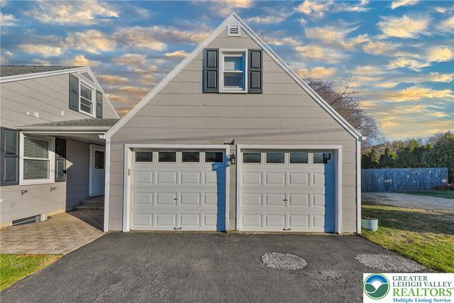 2901 Jewel Street, Palmer Twp, PA 18045