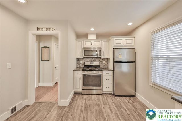 2901 Jewel Street, Palmer Twp, PA 18045