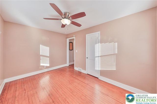 2901 Jewel Street, Palmer Twp, PA 18045