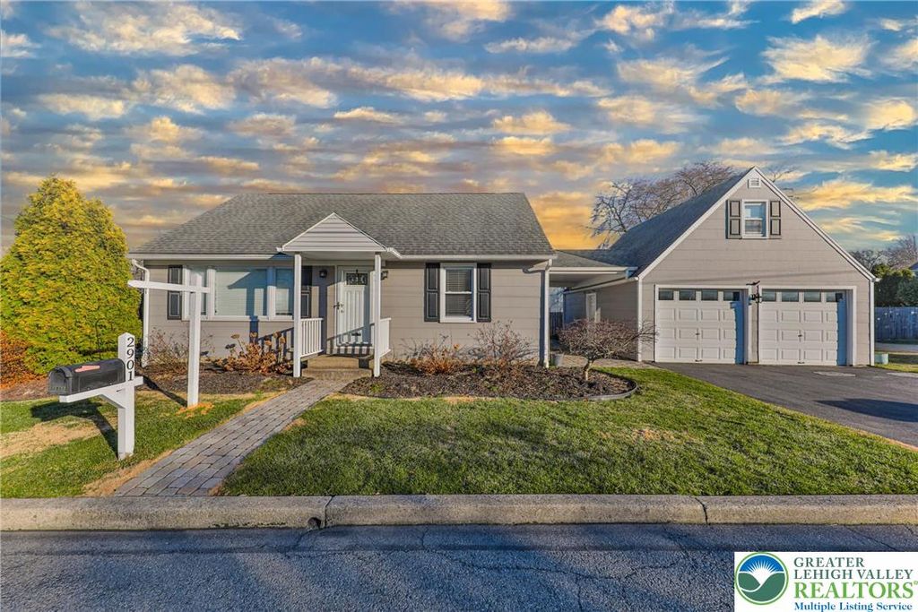 2901 Jewel Street, Palmer Twp, PA 18045