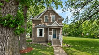 401 E Main Street, Osakis, MN 56360