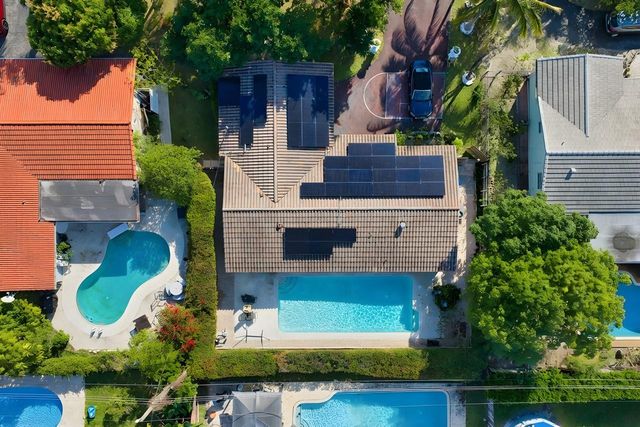 7809 NW 40th Street, Coral Springs, FL 33065