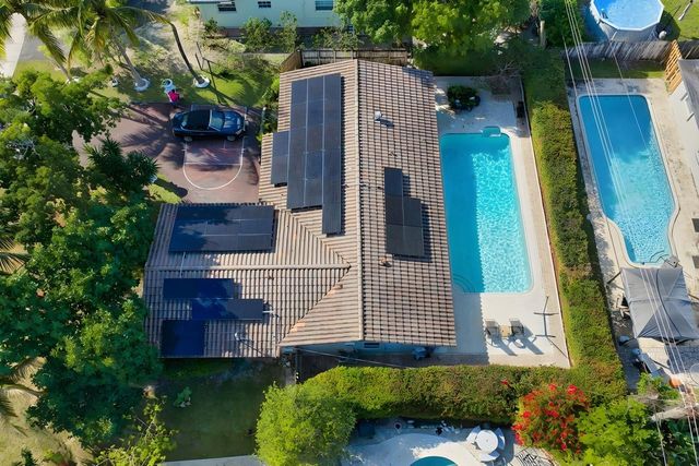 7809 NW 40th Street, Coral Springs, FL 33065