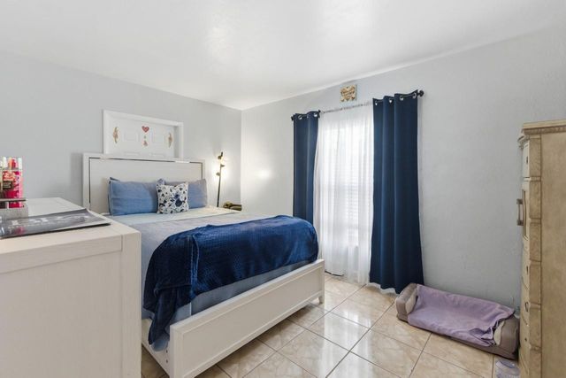 7809 NW 40th Street, Coral Springs, FL 33065