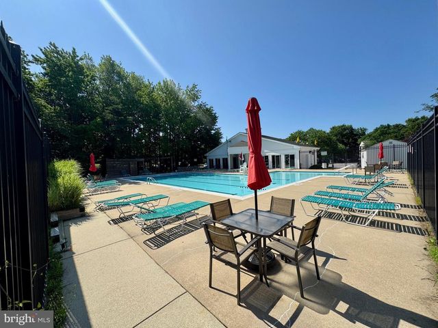 10-B SANDSTONE CT, Annapolis, MD 21403