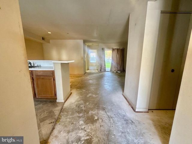 10-B SANDSTONE CT, Annapolis, MD 21403