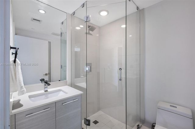 650 NE 32nd St 4306, Miami, FL 33137