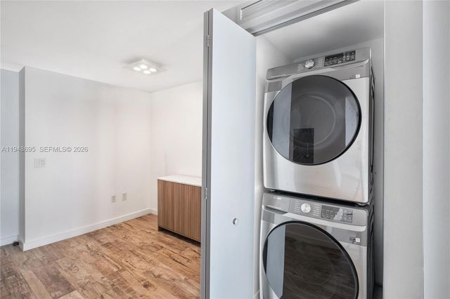 650 NE 32nd St 4306, Miami, FL 33137