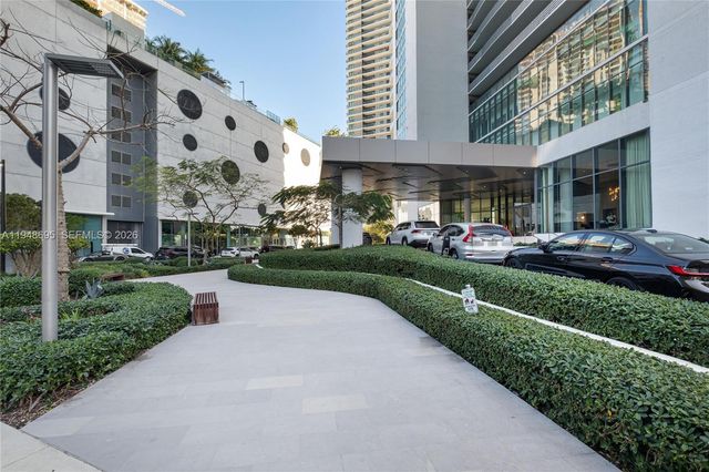 650 NE 32nd St 4306, Miami, FL 33137