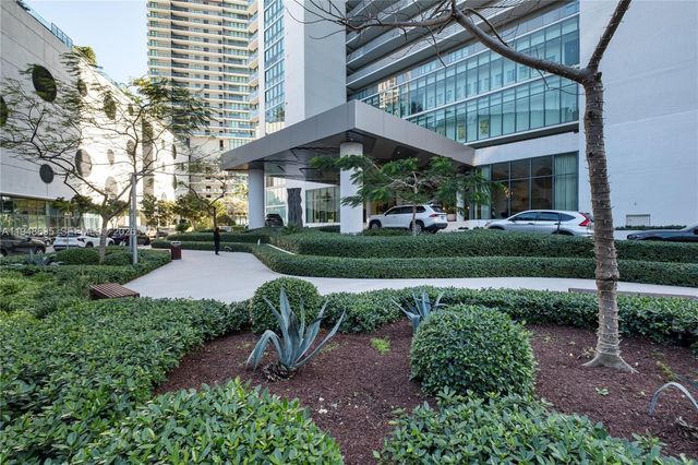 650 NE 32nd St 4306, Miami, FL 33137