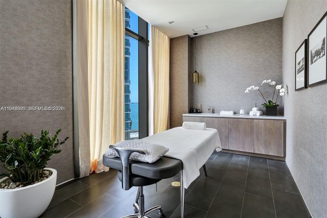 650 NE 32nd St 4306, Miami, FL 33137