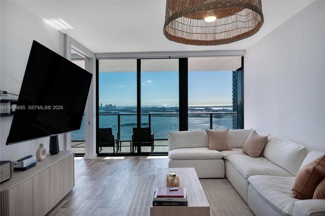 650 NE 32nd St 4306, Miami, FL 33137