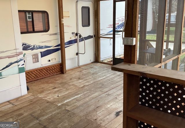 40 Elk Meadow Drive, Cleveland, GA 30528