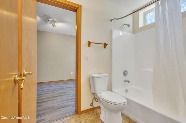 5903 N Silver Pines Ct, Coeur D'alene, ID 83815