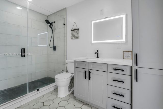 2130 NW 106th Avenue, Pembroke Pines, FL 33026
