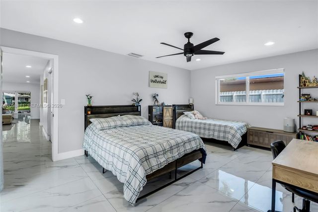 2130 NW 106th Avenue, Pembroke Pines, FL 33026