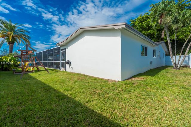 2130 NW 106th Avenue, Pembroke Pines, FL 33026