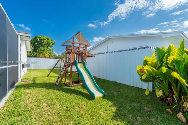 2130 NW 106th Avenue, Pembroke Pines, FL 33026
