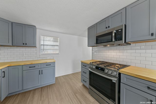 558 Ferris, San Antonio, TX 78220