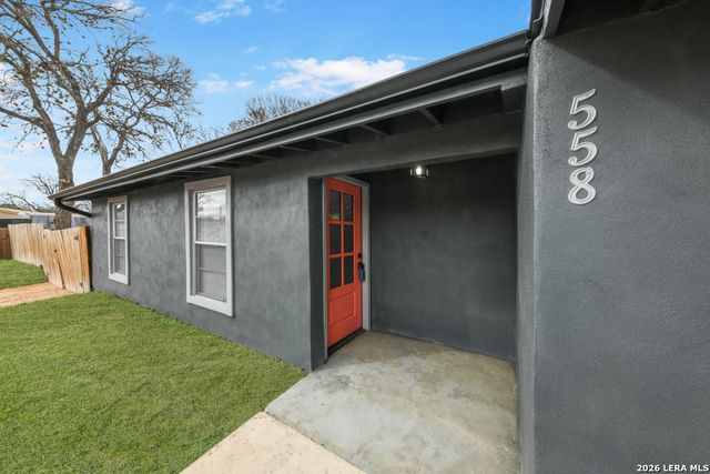 558 Ferris, San Antonio, TX 78220