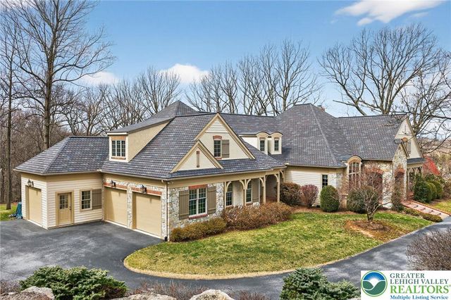 1512 Bette Lane, Lower Saucon Twp, PA 18055