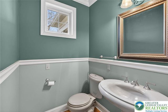 1512 Bette Lane, Lower Saucon Twp, PA 18055