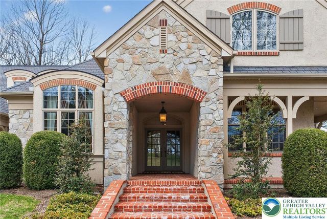 1512 Bette Lane, Lower Saucon Twp, PA 18055