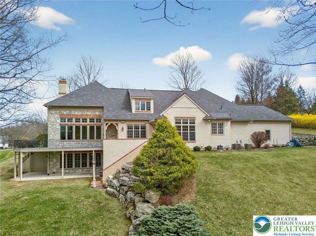 1512 Bette Lane, Lower Saucon Twp, PA 18055