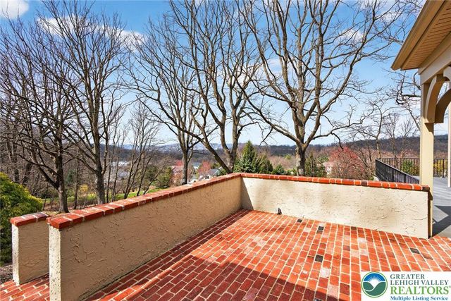 1512 Bette Lane, Lower Saucon Twp, PA 18055