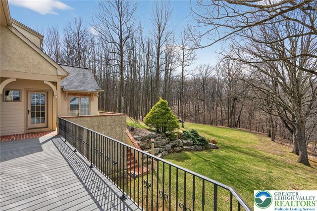 1512 Bette Lane, Lower Saucon Twp, PA 18055