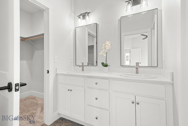 1116 Falcon Ridge Boulevard, Belgrade, MT 59714