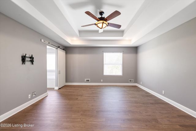 6908 Colton Rd, Crestwood, KY 40014