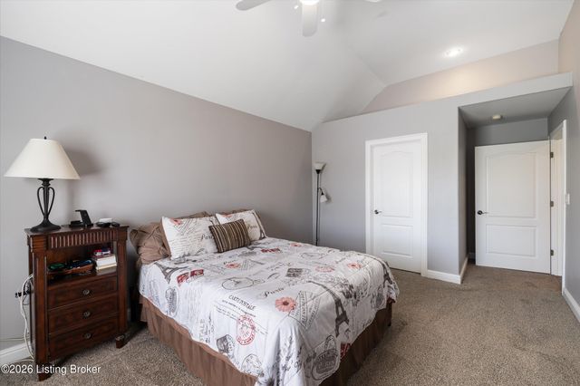 6908 Colton Rd, Crestwood, KY 40014