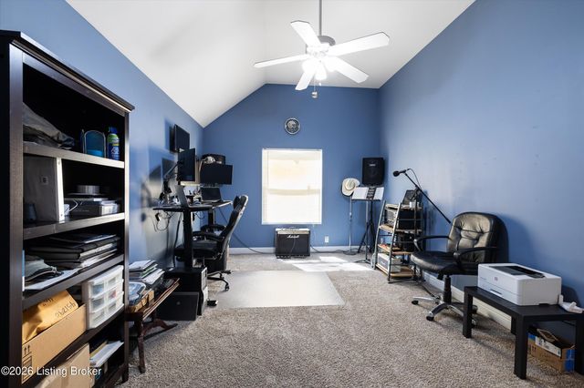 6908 Colton Rd, Crestwood, KY 40014