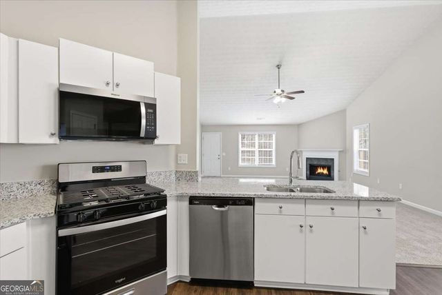 2720 Kentshire Way, Lawrenceville, GA 30044