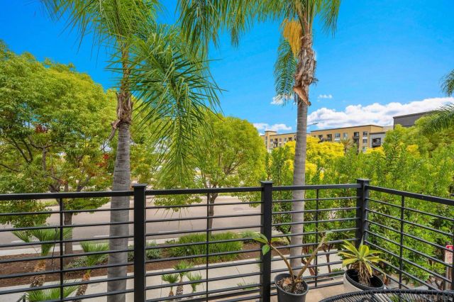 2432 Via Alta, San Diego, CA 92108