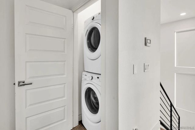 2432 Via Alta, San Diego, CA 92108