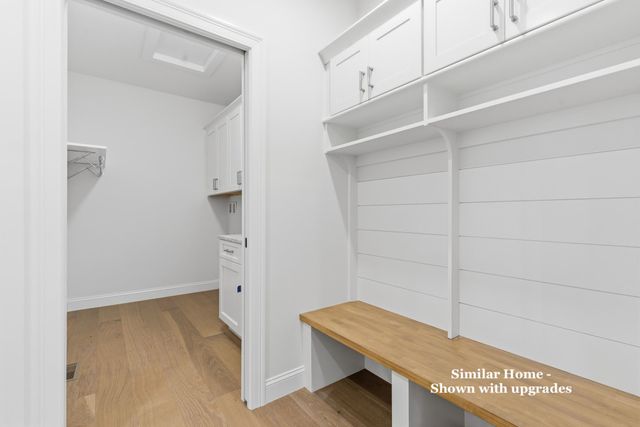 10 McDermott Road, Hampton, NH 03842