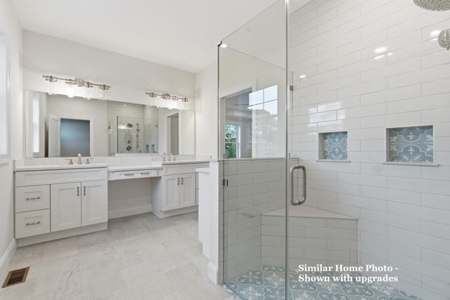 10 McDermott Road, Hampton, NH 03842