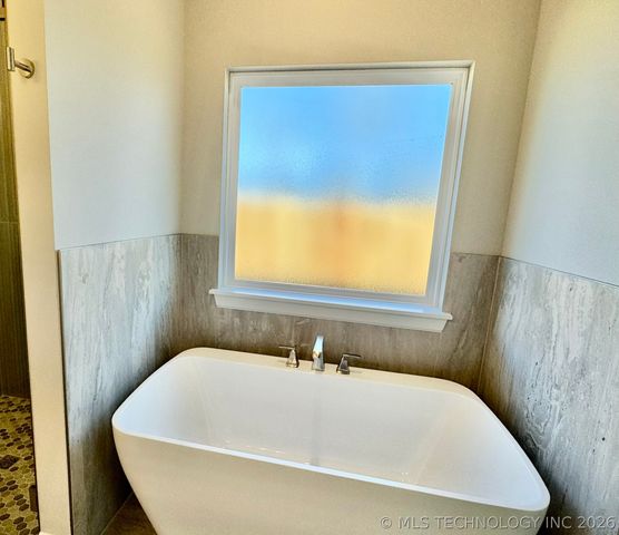 1027 E Delmar Street, Broken Arrow, OK 74012