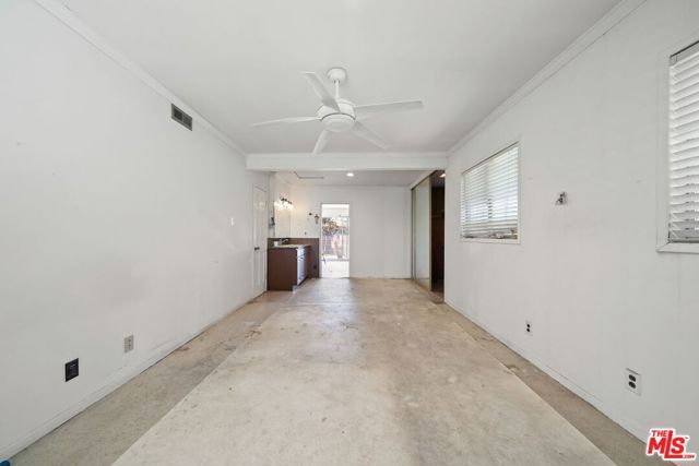 1953 Vuelta Grande Avenue, Long Beach, CA 90815