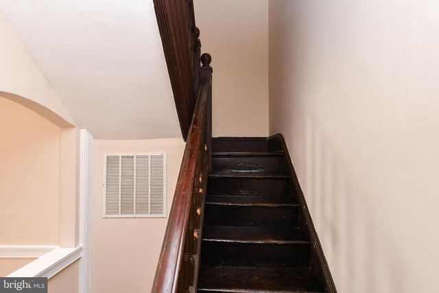 2035 MADISON AVE, Baltimore, MD 21217