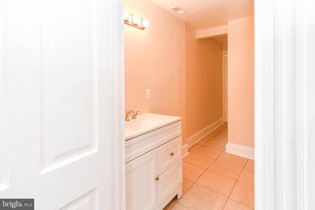 2035 MADISON AVE, Baltimore, MD 21217