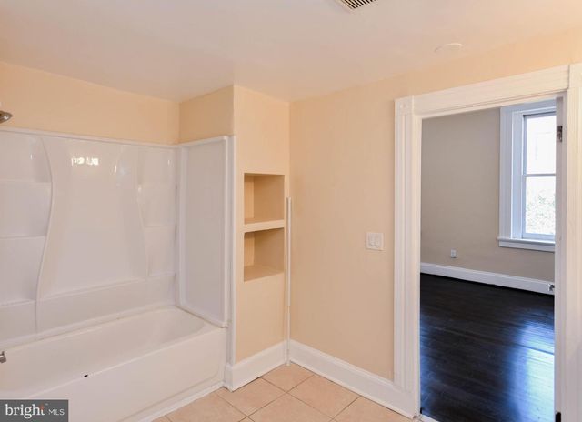 2035 MADISON AVE, Baltimore, MD 21217
