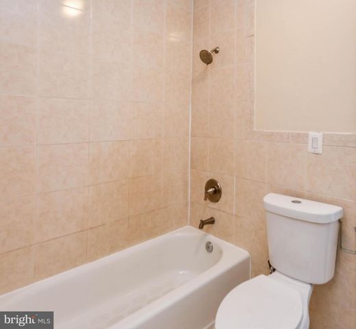 2035 MADISON AVE, Baltimore, MD 21217