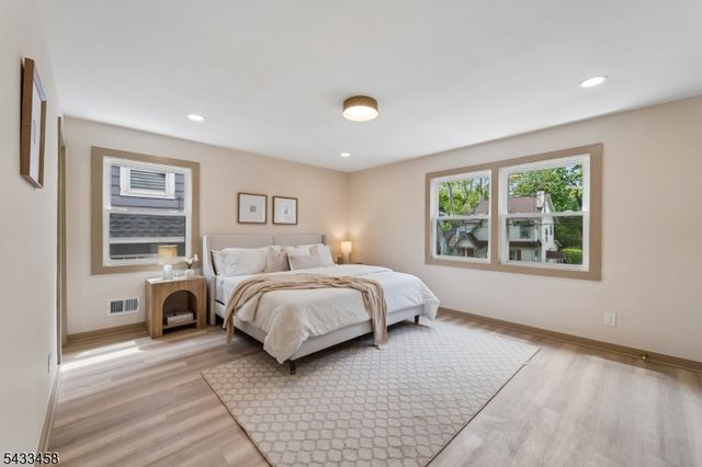 15 Elberta Rd, Maplewood Twp., NJ 07040
