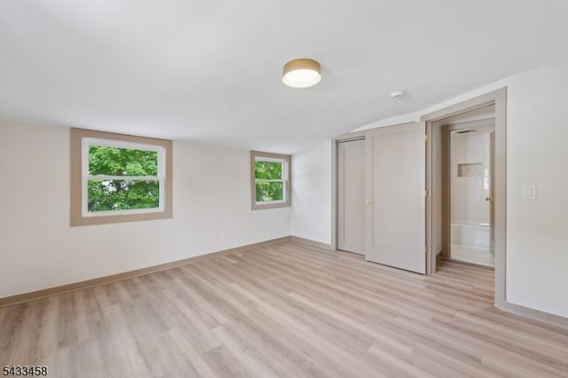 15 Elberta Rd, Maplewood Twp., NJ 07040
