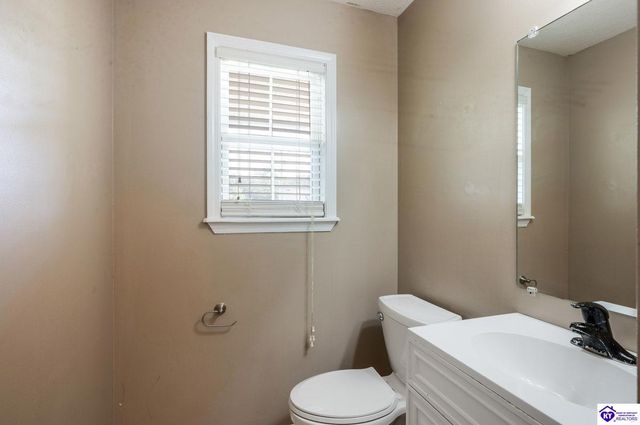 60 Ben Court, Rineyville, KY 40162