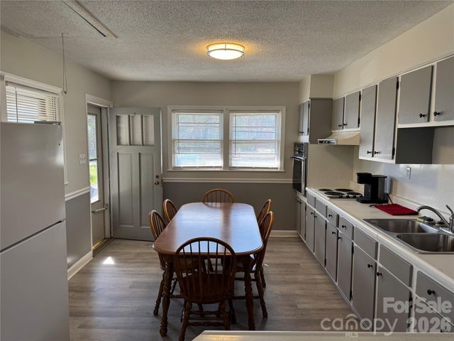 1606 Mt Gallant Road, Rock Hill, SC 29732